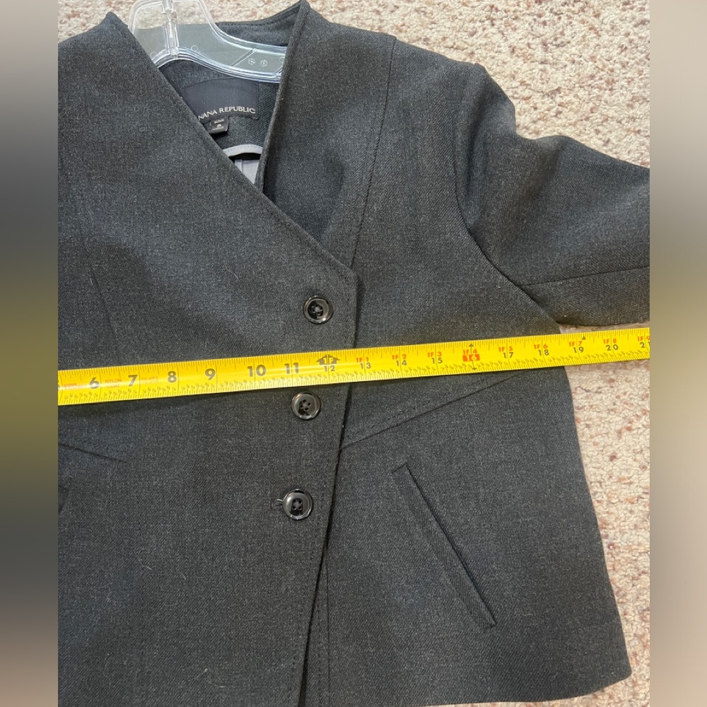 Banana Republic Trapeze Gray Cropped Three Button‎ Blazer office work Jacket 8 - Picture 8 of 11